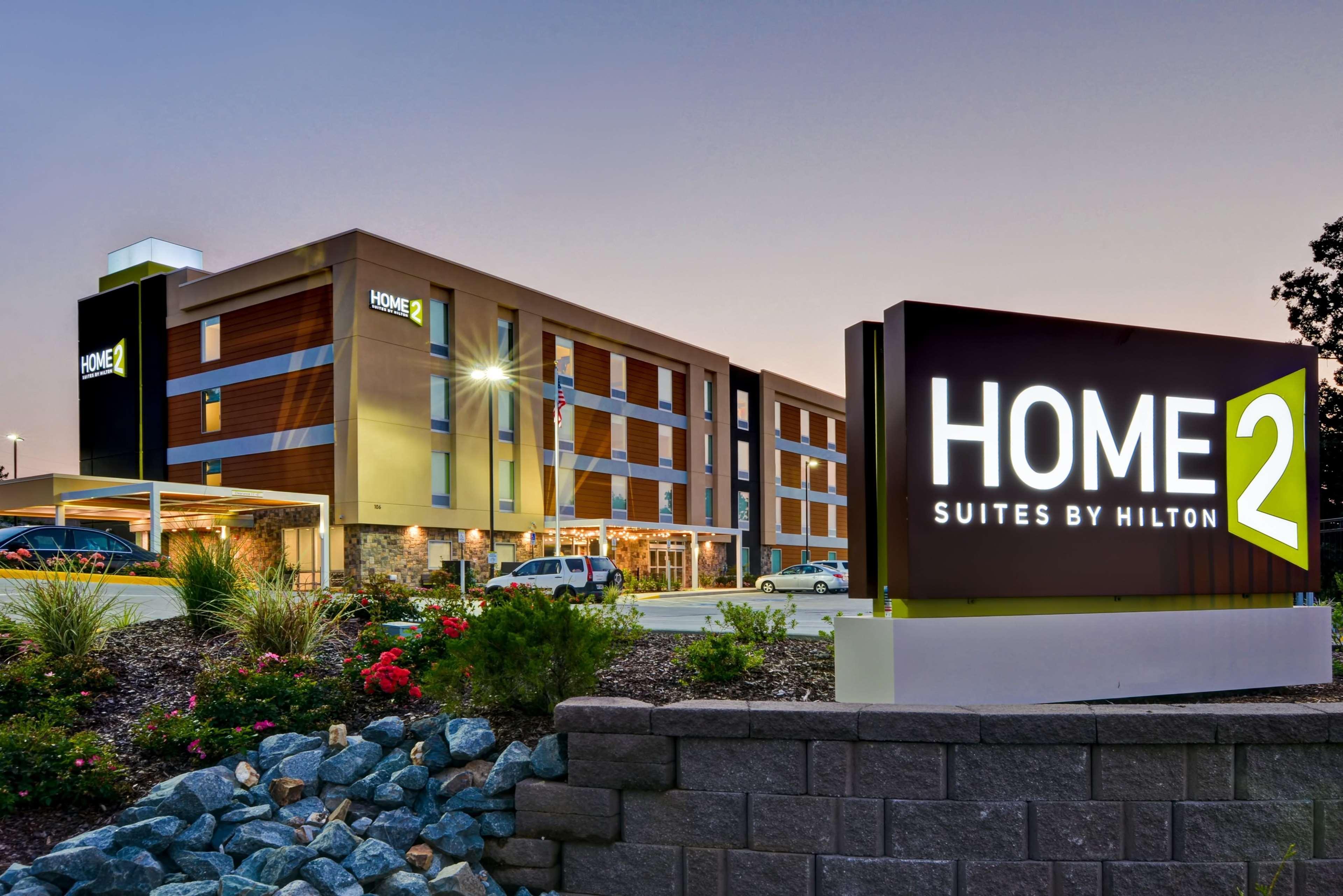 Home2 Suites By Hilton Hot Springs Eksteriør billede